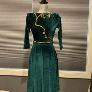 Elegant Green Velvet Dress with Gold Accents